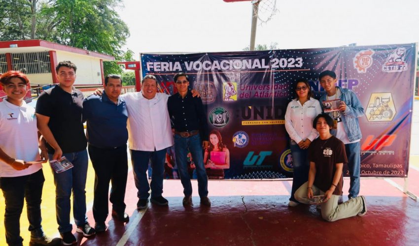 Feria Vocacional 2023 en el CETis 22