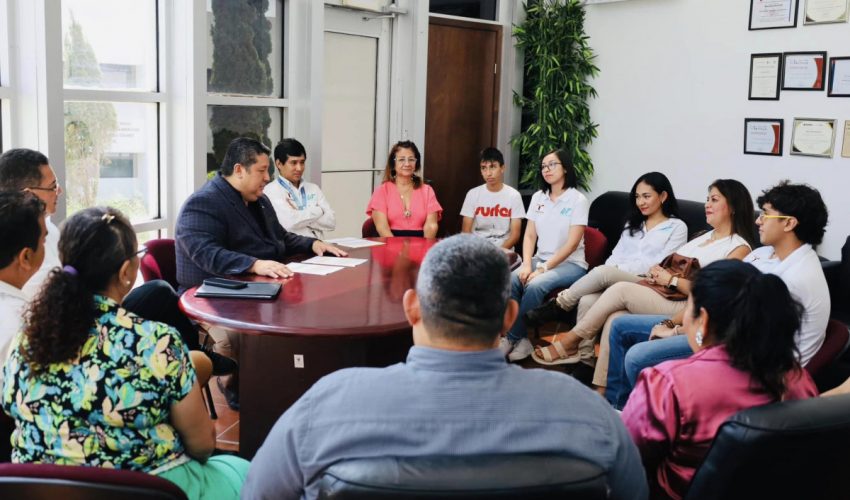 Gracias al respaldo de nuestro Gobernador Dr. Américo Villarreal, el pasado Lunes 08 de Julio, alumnos y padres de familia beneficiados con becas para estudiar en Canadá y Francia, sostuvieron una reunión muy productiva con nuestro Rector Mtro. Juan Dionisio Cruz Guerrero