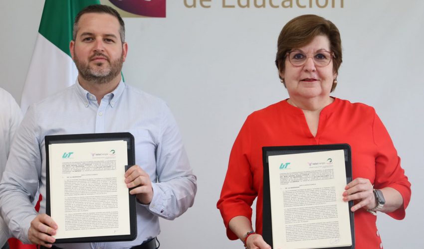 Llevamos a cabo la firma de convenio entre la Universidad Tecnológica de Altamira y Central Termoeléctrica Electricidad Águila de Altamira con el objetivo de propiciar el óptimo aprovechamiento del recurso humano y material, para favorecer la capacitación, consultoría, estadías y la reciprocidad entre ambas partes
