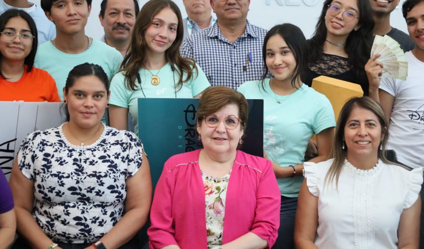 El pasado Miércoles 2  de Octubre nuestra rectora Dra. Mara Acosta González, hizo entrega de los premios a los tres primeros lugares de la Copa Dragones 2024