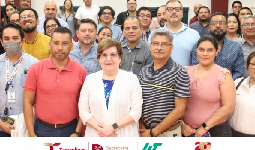 El intercambio de ideas y plantear propuestas que ayuden en la mejora de la calidad educativa que se ofrece en la Universidad Tecnológica de Altamira, fueron parte de los puntos que se abordaron en la reunión que sostuvo nuestra rectora Dra. Mara Acosta González