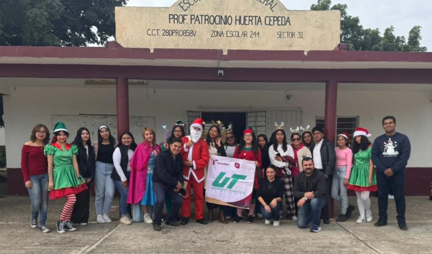 Alumnos de la Universidad Tecnológica de Altamira, de la dirección de Logística y Negocios, visitaron la escuela Primaria Ignacio Zaragoza, ubicada en el ejido Lomas de Real, Altamira, así como a la Escuela Primaria Profesor Patrocinio Huerta Cepeda del ejido Medrano en el mismo municipio, para realizar unas emotivas posadas navideñas