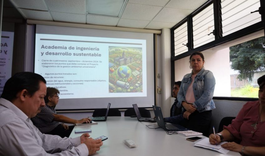 Los presidentes de las Academias de TSU e Ingeniería, de las carreras de Química y Nanotecnología, presentaron ante nuestra Rectora, Dra. Mara Acosta González, un informe del avance alcanzado durante el cuatrimestre septiembre-diciembre 2024