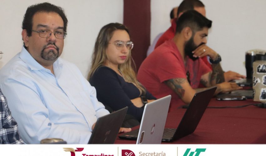 Docentes de la dirección de Mecatrónica y Energías Renovables concluyeron con éxito el curso: «Actualización de la Evaluación Docente en el Nuevo Modelo Educativo»