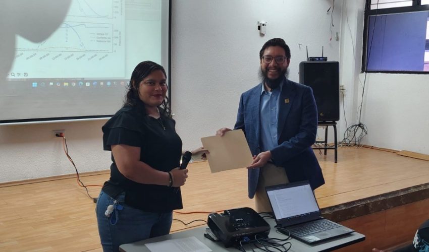 Innovación que Impulsa el Futuro: Energía Solar y Tecnología en Acción  El día de hoy se llevó a cabo con gran éxito la plática “Desarrollo e Implementación de una Plataforma de Simulación y Evaluación de Algoritmos de Seguimiento del Punto de Máxima Potencia (MPPT) en Sistemas Fotovoltaicos”