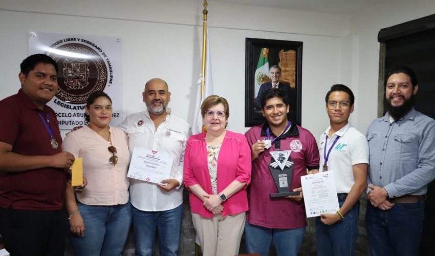 Estudiantes de la UTALT siguen su gira rumbo a Corea del Sur