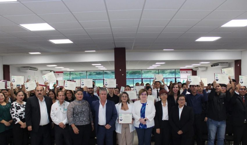 Quinta Ceremonia de Entrega de Títulos T.S.U. 2025