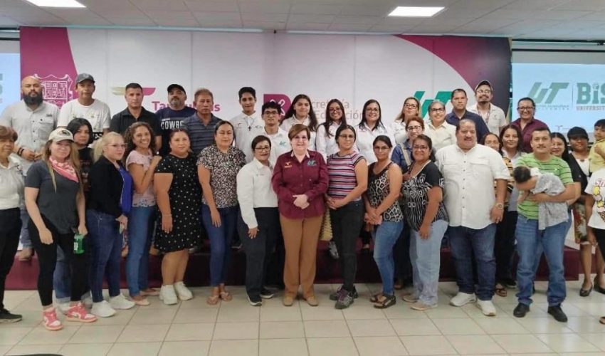 Bienvenida institucional a padres de nuevo ingreso en la UTALT