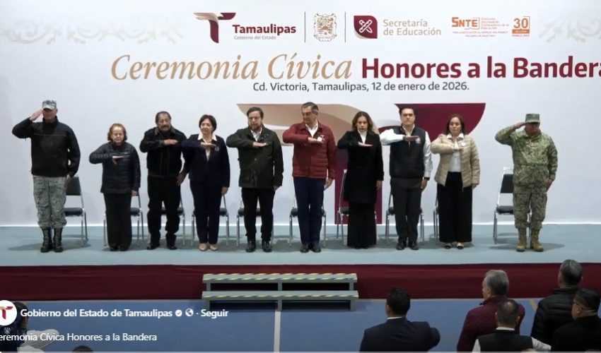 Ceremonia Cívica Honores a la Bandera
