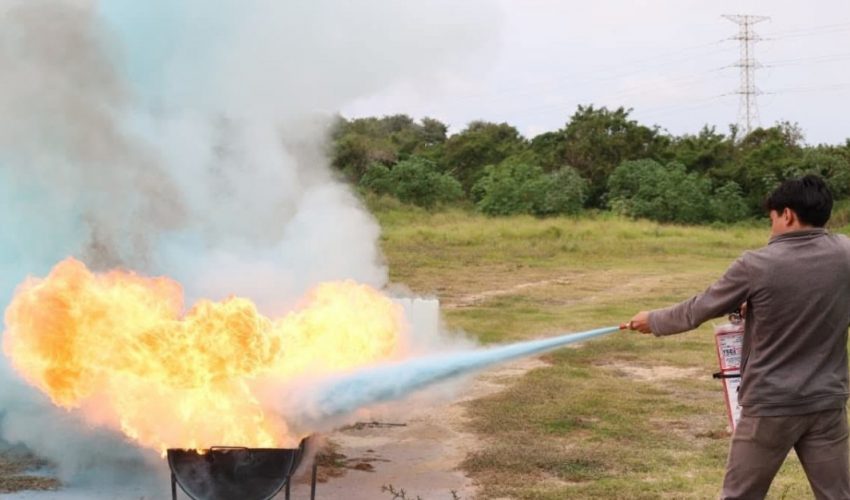 Se llevó a cabo con gran éxito el Curso de Capacitación en el Uso y Manejo de Extintores en la UTALT, dirigido a nuestra comunidad universitaria